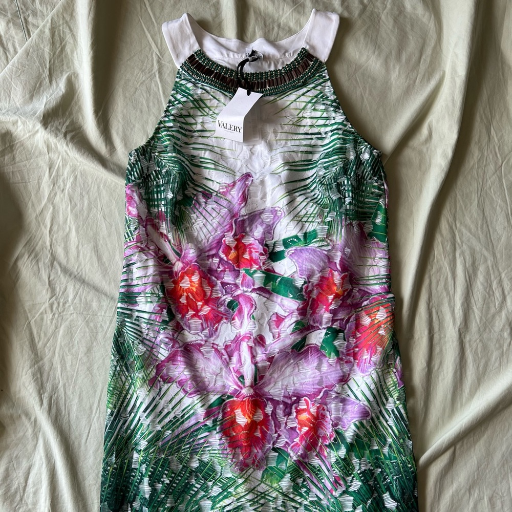 Valery Size 36 Dress Length 37” Colorful Beaded #115 Blanco